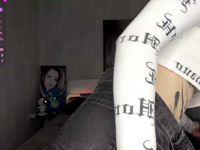 Katebby's BongaCams show and profile