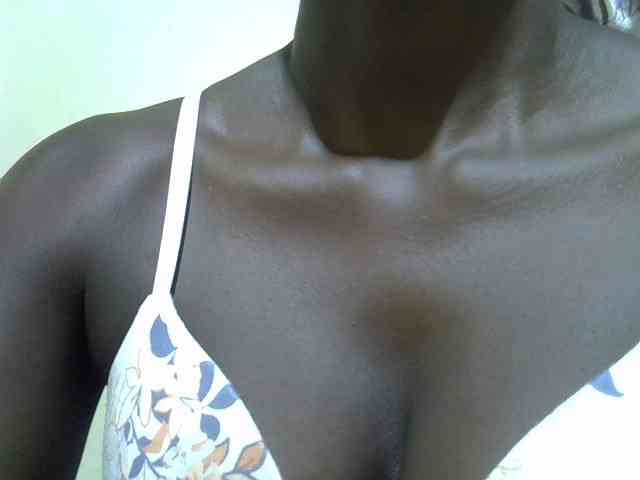 Geo-babe webcam