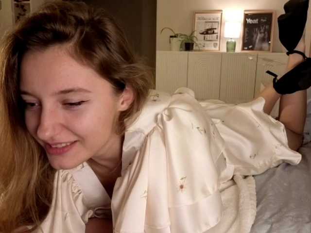 TaraGanie live cam on BongaCams