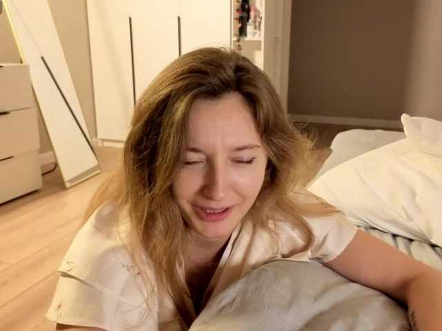 TaraGanie live cam on BongaCams