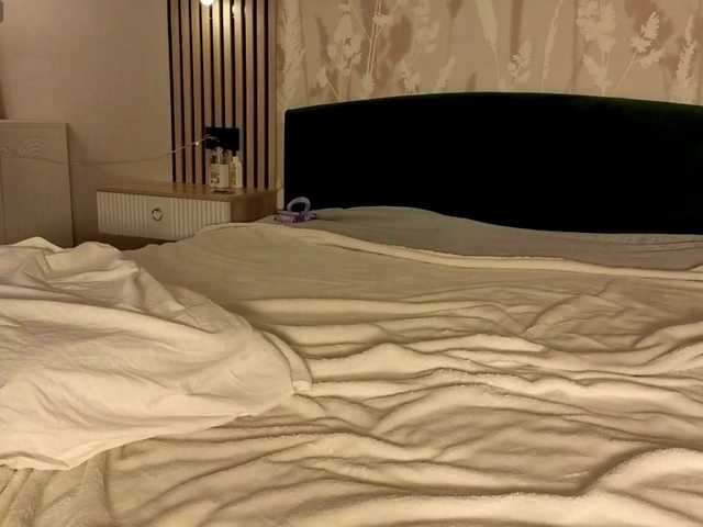 TaraGanie live cam on BongaCams