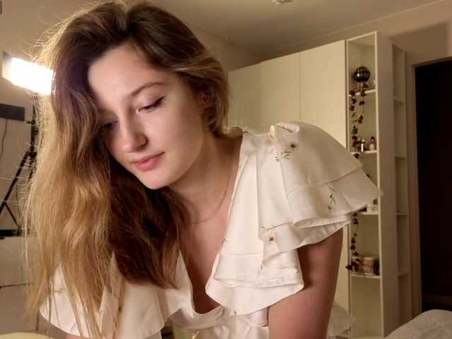 TaraGanie live cam on BongaCams