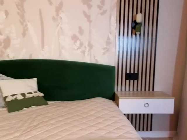 TaraGanie live cam on BongaCams