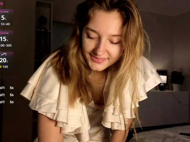 TaraGanie live cam on BongaCams