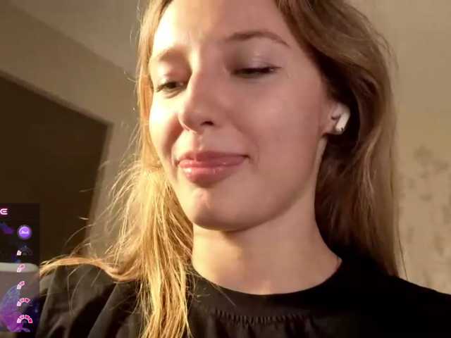 TaraGanie live cam on BongaCams