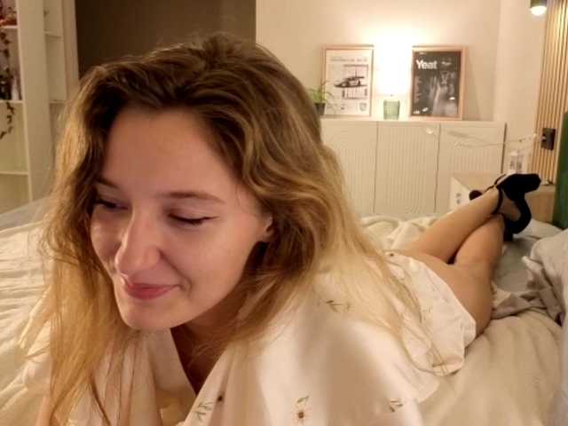 TaraGanie live cam on BongaCams