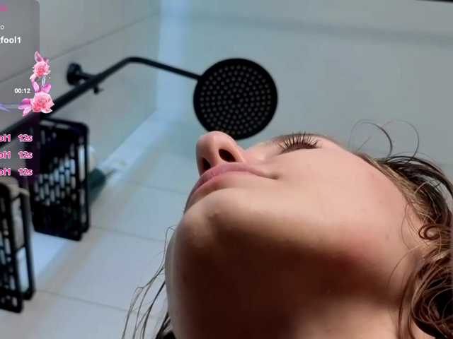 TaraGanie live cam on BongaCams