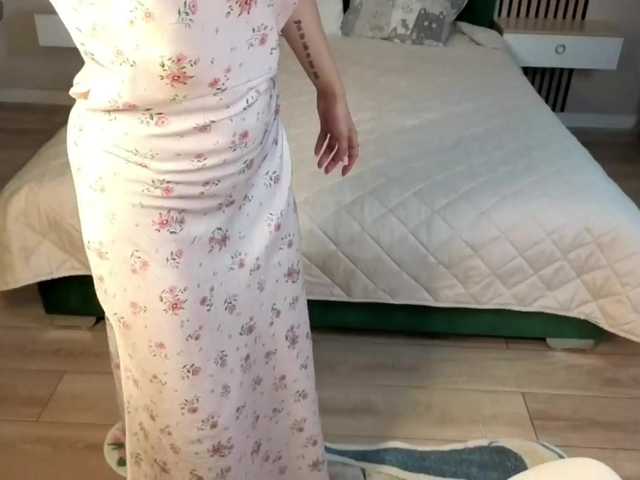 TaraGanie live cam on BongaCams