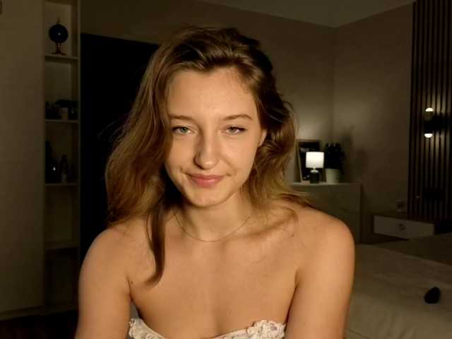 TaraGanie live cam on BongaCams