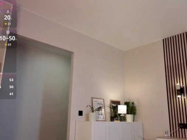 TaraGanie live cam on BongaCams
