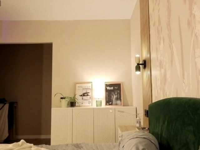 TaraGanie live cam on BongaCams