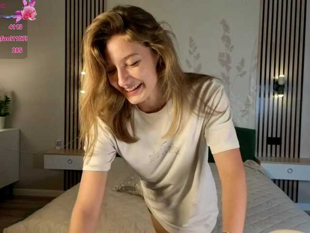 TaraGanie live cam on BongaCams