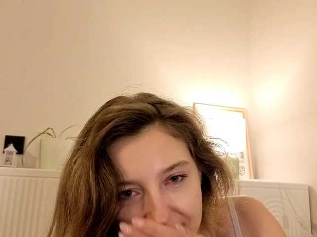 TaraGanie live cam on BongaCams