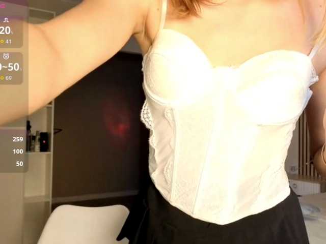 TaraGanie live cam on BongaCams