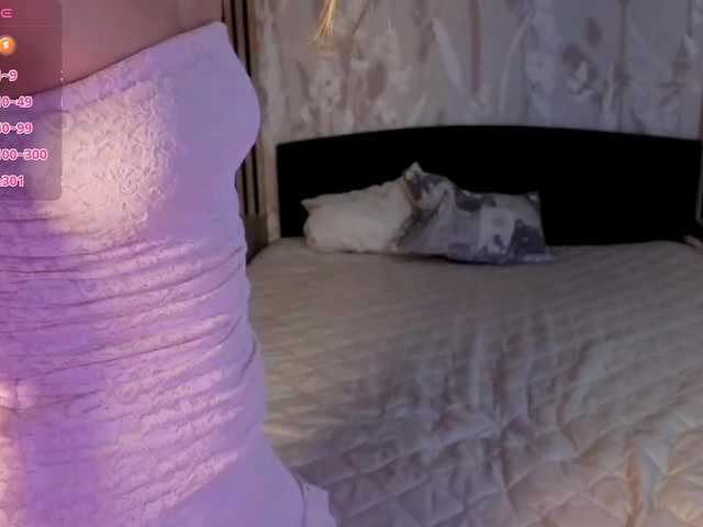 TaraGanie live cam on BongaCams
