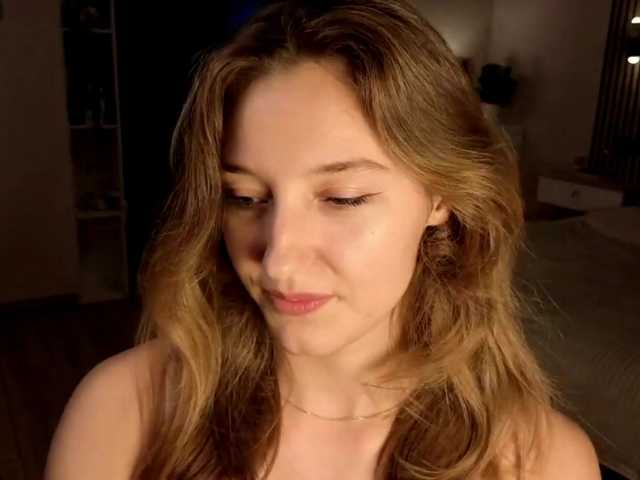 TaraGanie live cam on BongaCams