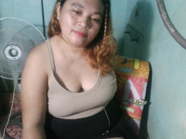Simply-mama live cam on BongaCams