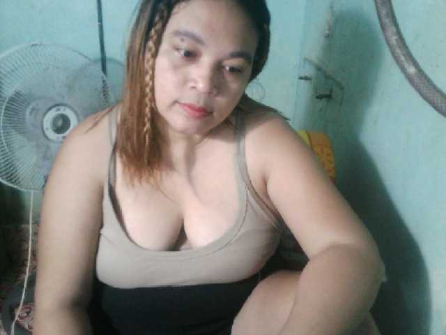 Simply-mama live cam on BongaCams