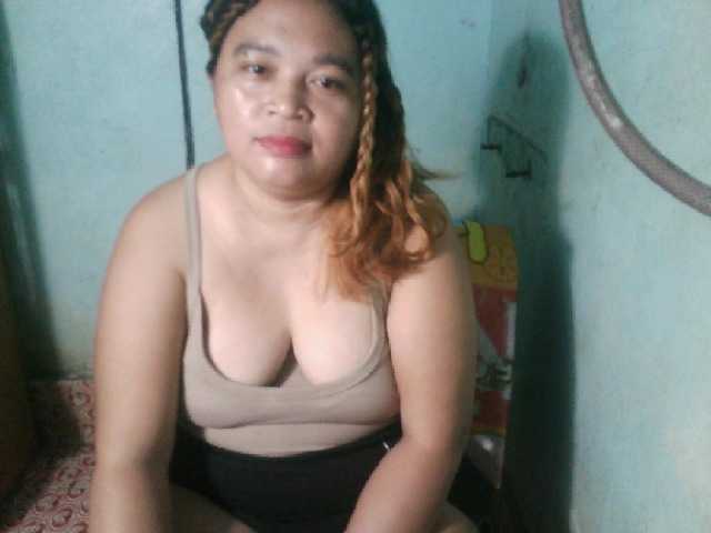 Simply-mama live cam on BongaCams