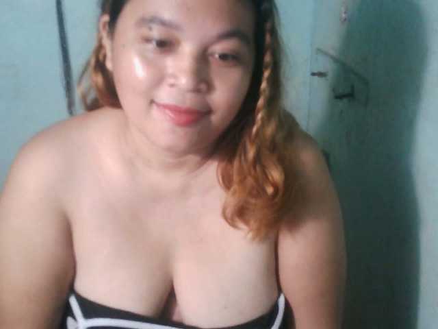 Simply-mama live cam on BongaCams