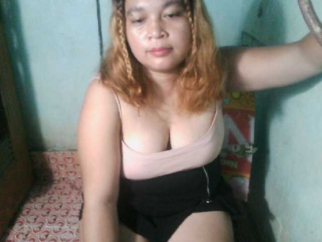 Simply-mama live cam on BongaCams