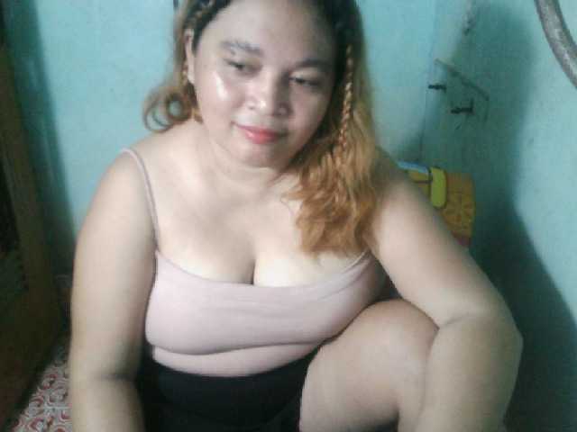 Simply-mama live cam on BongaCams