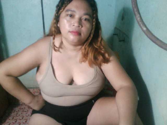 Simply-mama live cam on BongaCams