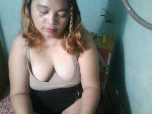 Simply-mama live cam on BongaCams