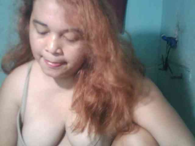 Hot-sexy-mama webcam