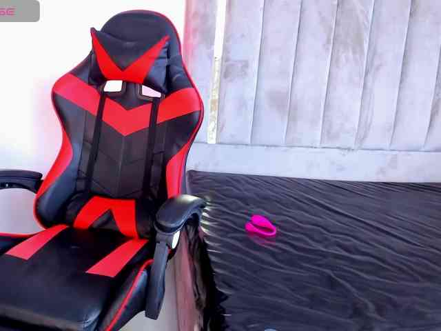 DominikYildren webcam