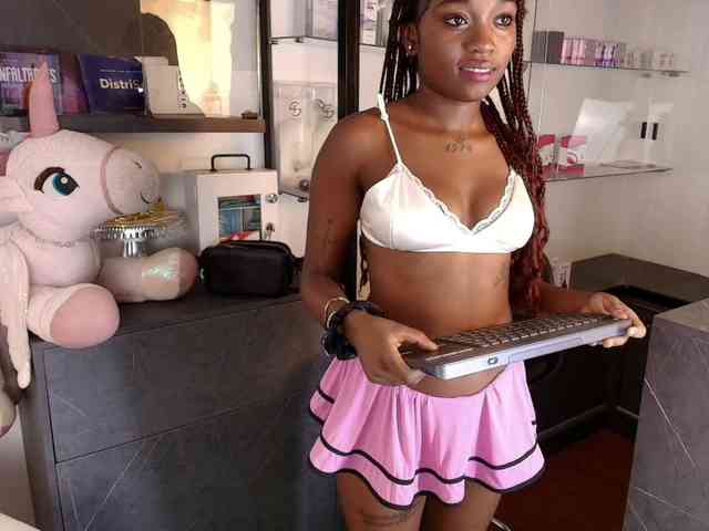 DominikYildren webcam