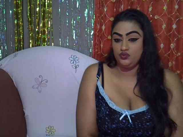 EROTICNAWTY2 webcam