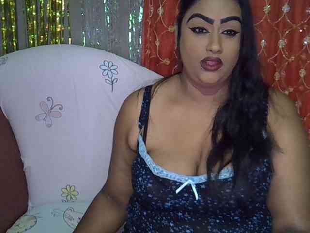 EROTICNAWTY2 webcam