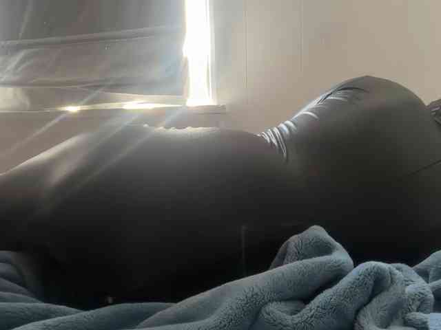 LatexMan0 Sex Cam Show
