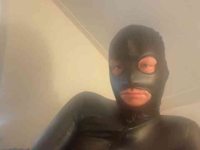 LatexMan0