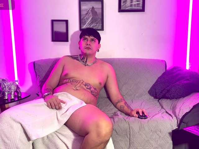 SOL-AND-ANDY live cam on BongaCams