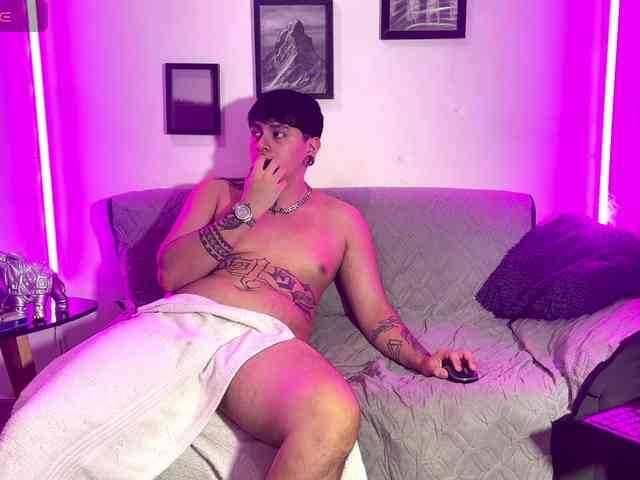 SOL-AND-ANDY Sex Cam Show