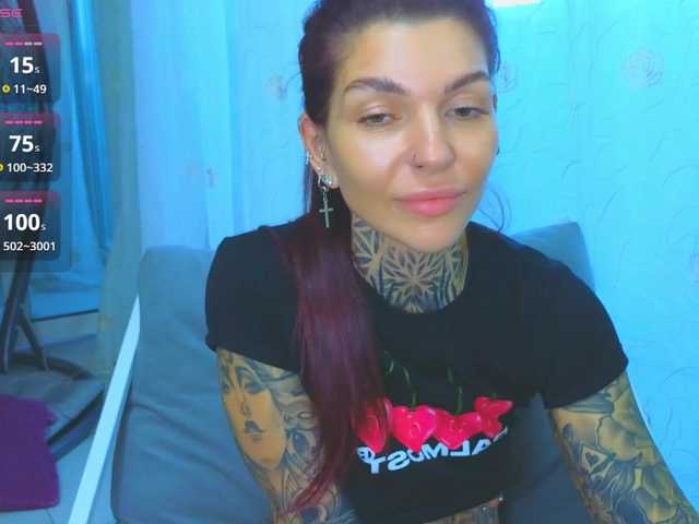 AnnaLoveee3 live cam on BongaCams