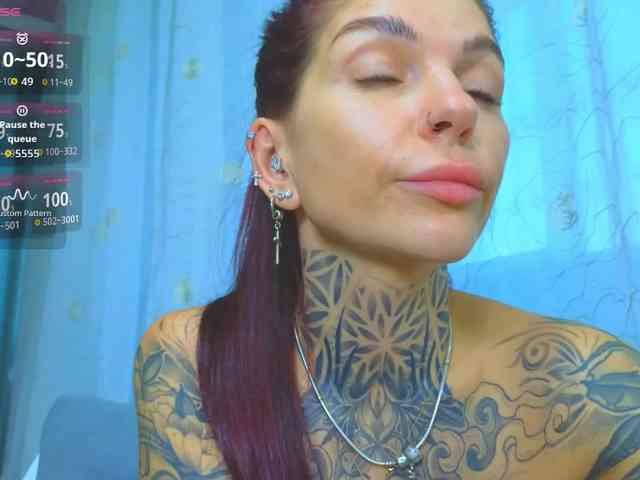 AnnaLoveee3 webcam
