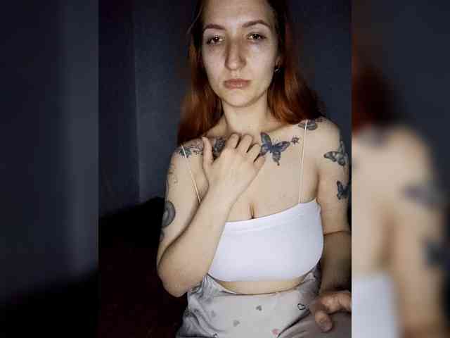 Leona13291 Live Webcam on BongaCams