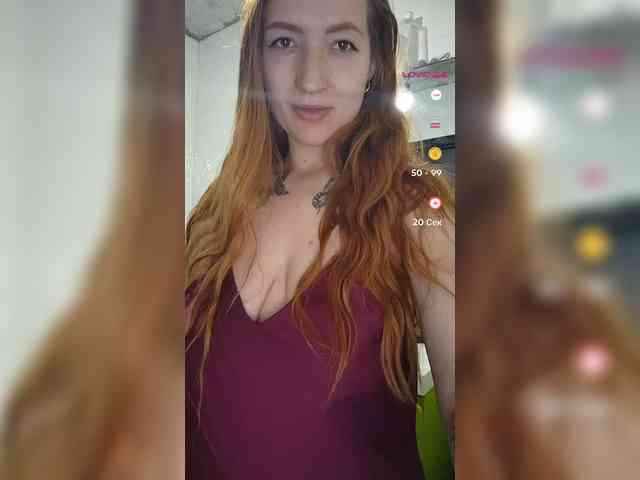 LeonaFox