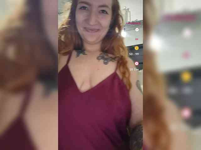 LeonaFox webcam