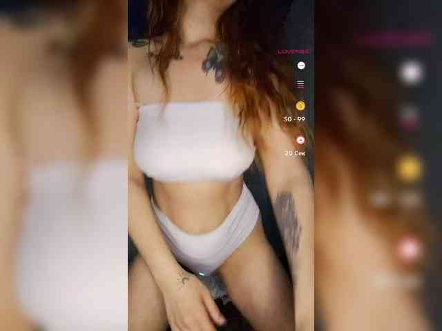 LeonaFox