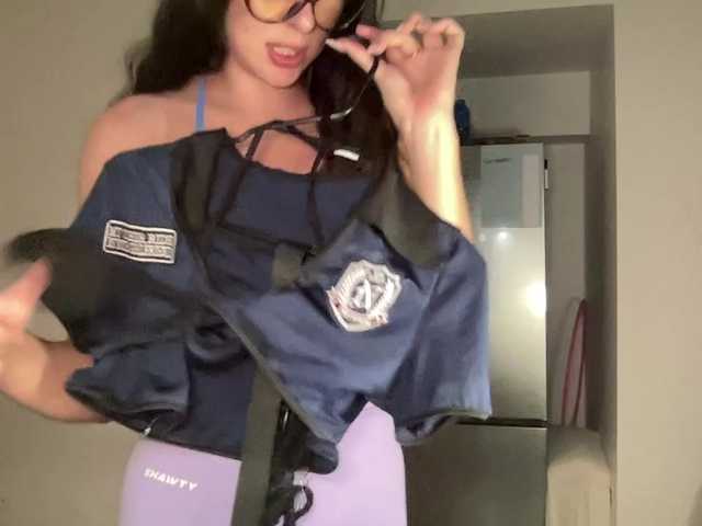 mollyy2006 live cam on BongaCams