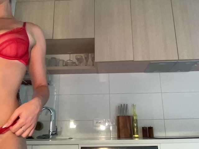 mollyy2006 live cam on BongaCams
