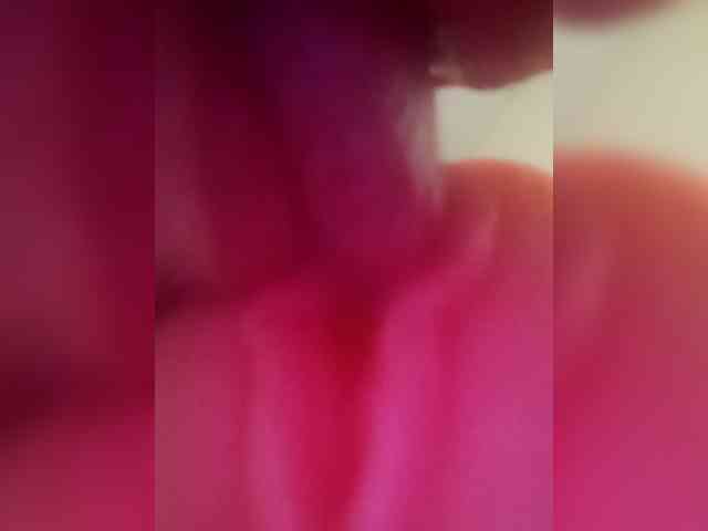 KZMKrl Live Webcam on BongaCams