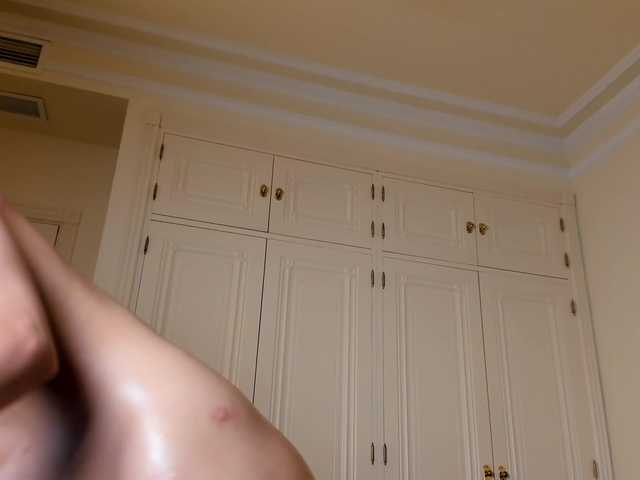 laguber live cam on BongaCams