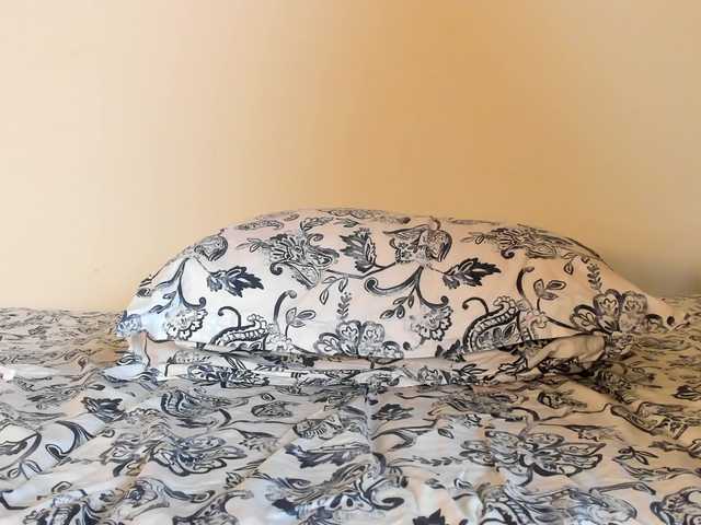 laguber's BongaCams show and profile