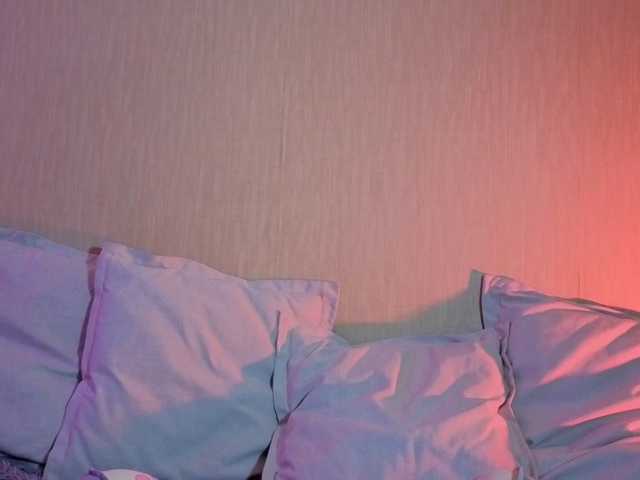 LunaNyan live cam preview