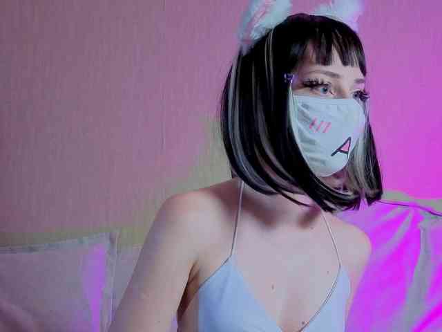 LunaNyan webcam